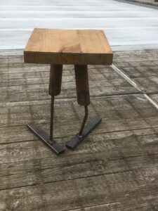 Tabourets Pretty Ugly