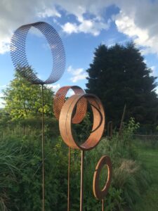 Sculptures métalliques style années 60