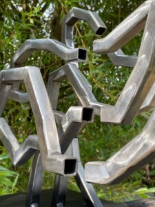 Sculpture métallique Hello II