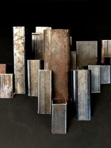 Sculpture look at the Sky